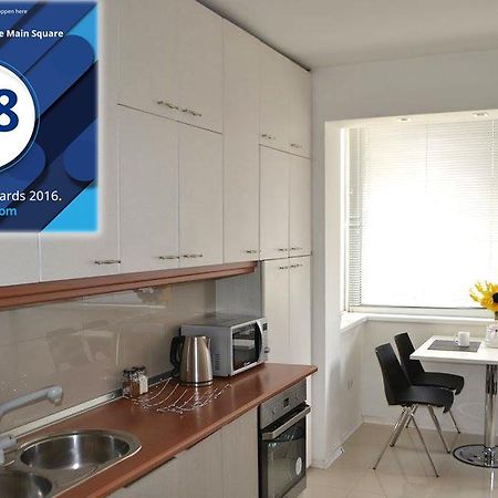 Arss Apartment Skopje Main Square Ngoại thất bức ảnh