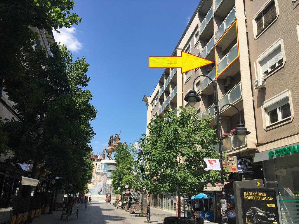 Arss Apartment Skopje Main Square Ngoại thất bức ảnh