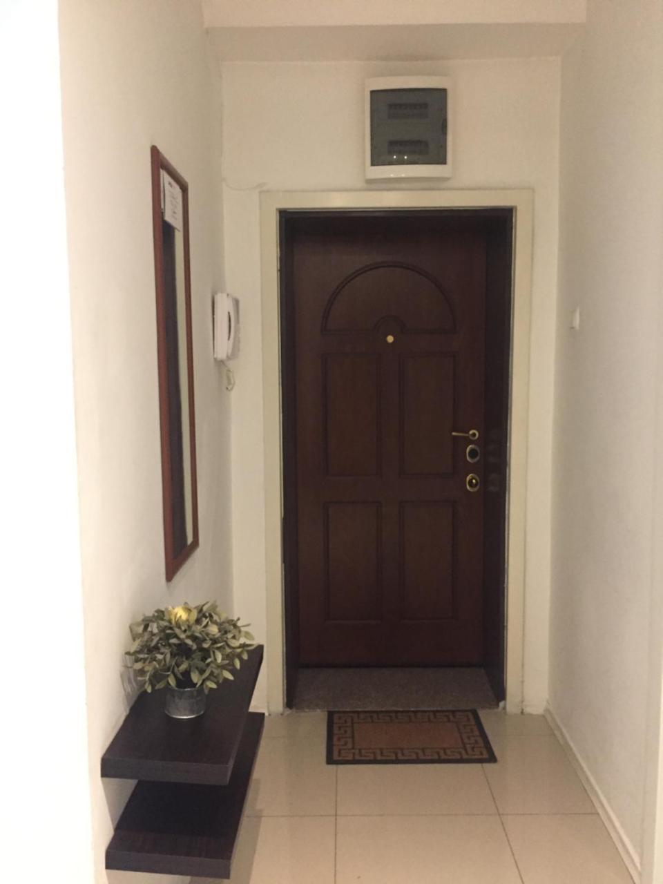 Arss Apartment Skopje Main Square Ngoại thất bức ảnh